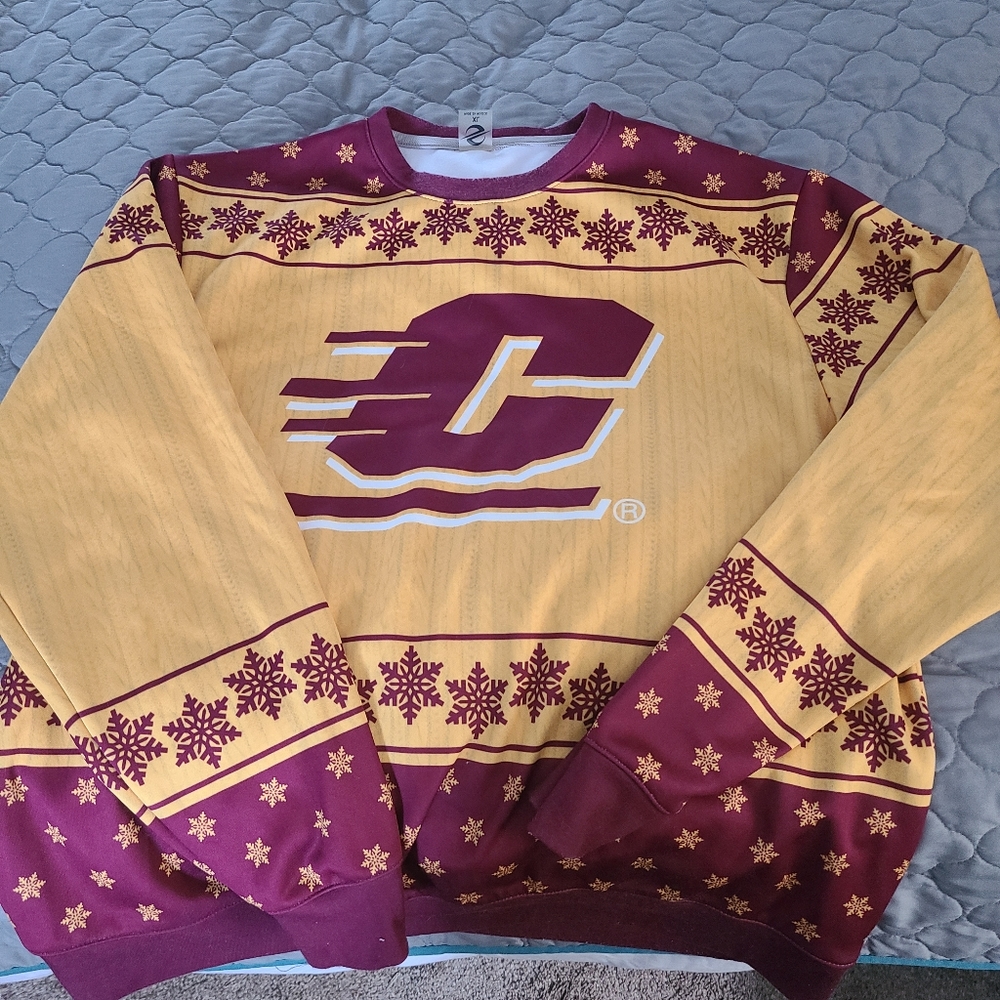 Central Michigan University winter sweatshirt
